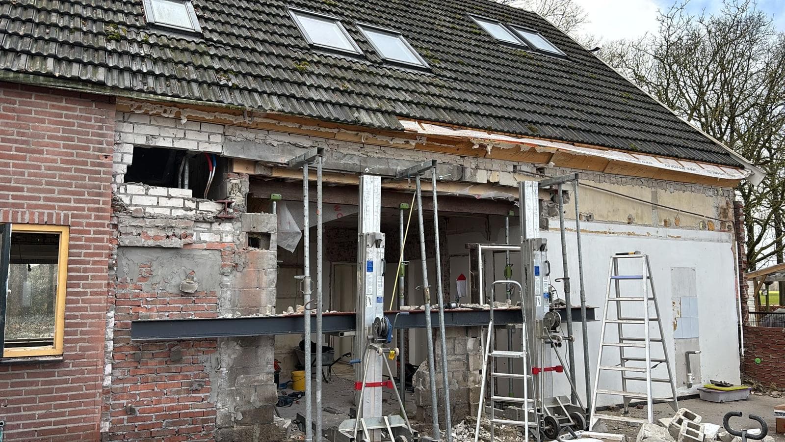 services.renovations.title